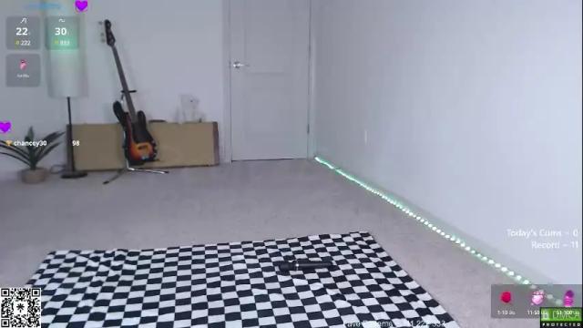 Image 11 of petitebrat Stream on Chaturbate on 20 days ago