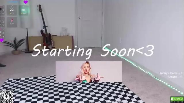 Image 4 of petitebrat Stream on Chaturbate on 18 days ago