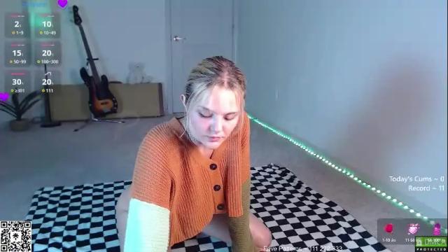Image 7 of petitebrat Stream on Chaturbate on 10 days ago