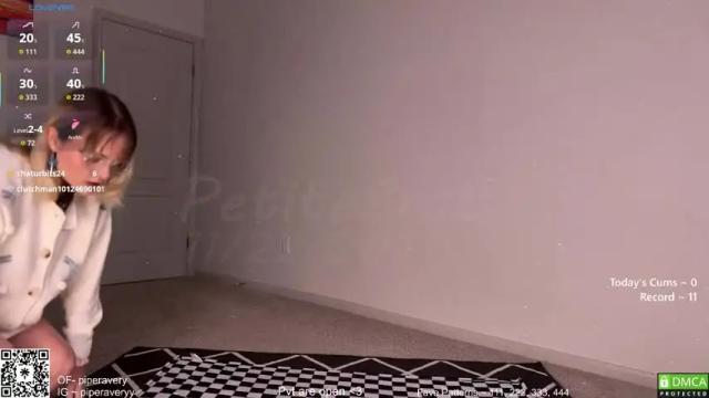 Image 10 of petitebrat Stream on Chaturbate on 1 month ago