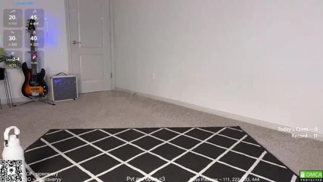 Image 2 of petitebrat Stream on Chaturbate on 1 month ago