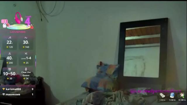 Image 4 of petitebubblegum Stream on Chaturbate on 1 month ago