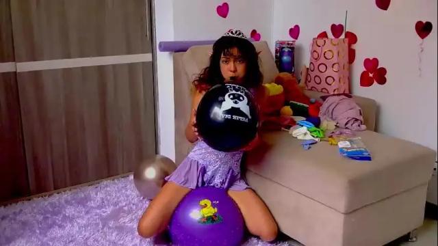 Thumbnail 1, petitecindyluna's Stream at Chaturbate, 2 months ago