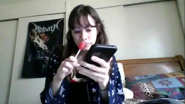 Image 3 of petitedoll30 Stream on Chaturbate on 24 months ago