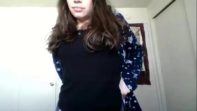 Image 2 of petitedoll30 Stream on Chaturbate on 23 months ago