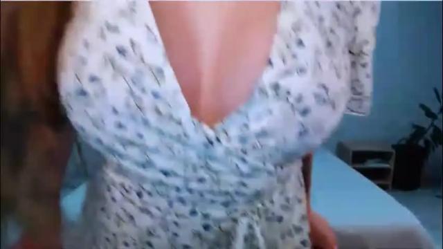 Image 4 of petitefleurx Stream on Chaturbate on 1 month ago
