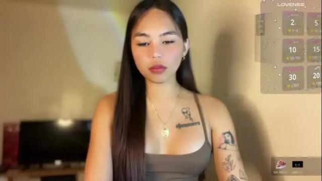 Image 3 of petitegirlx69 Stream on Chaturbate on 1 month ago