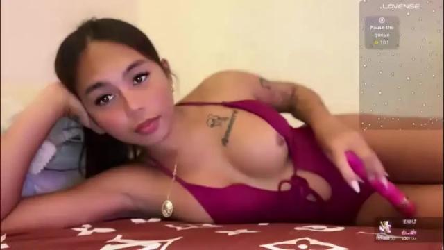 Image 11 of petitegirlx69 Stream on Chaturbate on 1 month ago