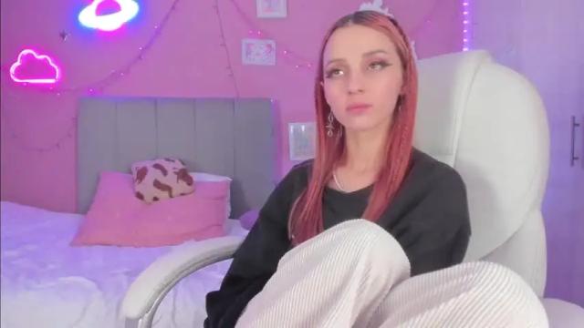 Image 10 of petitepix Stream on Chaturbate on 21 months ago