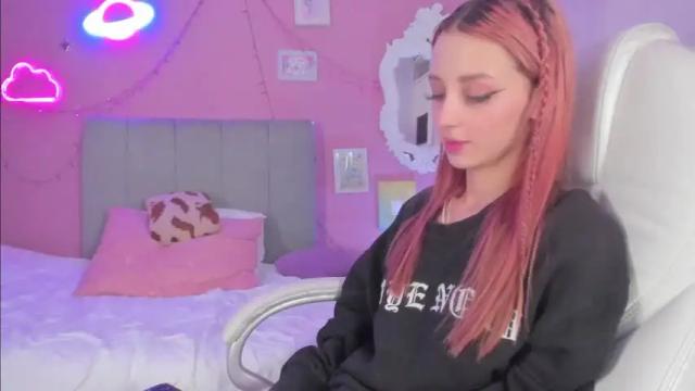 Image 11 of petitepix Stream on Chaturbate on 21 months ago