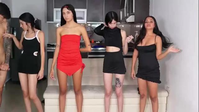 Image 10 of petites_perles Stream on Chaturbate on 1 month ago