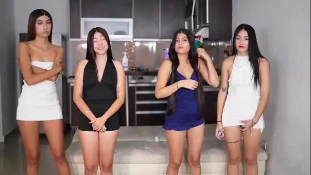 Image 2 of petites_perles Stream on Chaturbate on 1 month ago