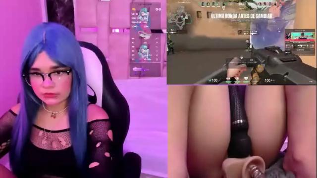 Image 3 of petitesally_ Stream on Chaturbate on 5 months ago