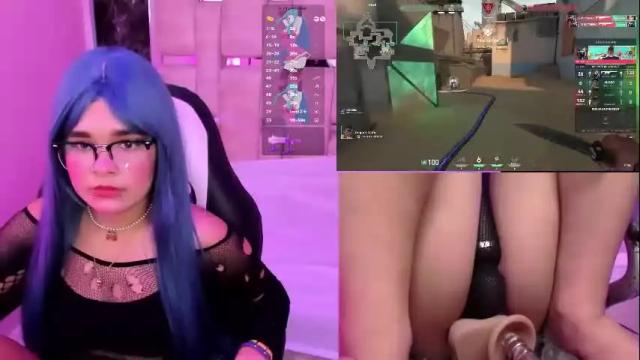 Image 4 of petitesally_ Stream on Chaturbate on 5 months ago