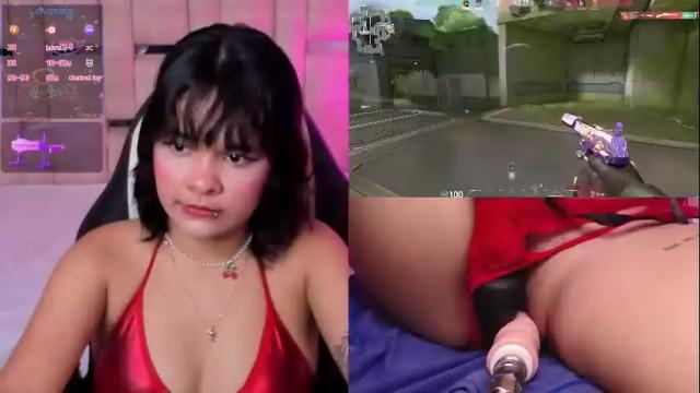 Image 3 of petitesally_ Stream on Chaturbate on 24 days ago