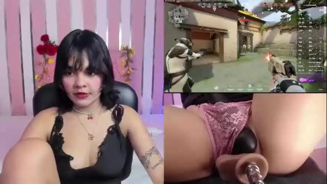 Image 4 of petitesally_ Stream on Chaturbate on 4 months ago