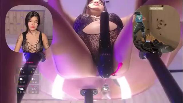 Image 3 of petitesally_ Stream on Chaturbate on 8 days ago