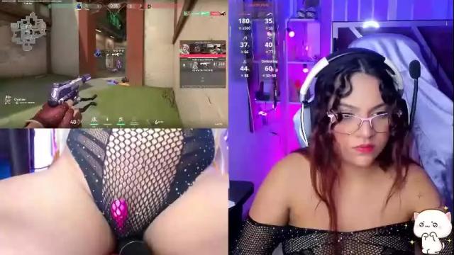 Image 7 of petitesofia_ Stream on Chaturbate on 1 month ago