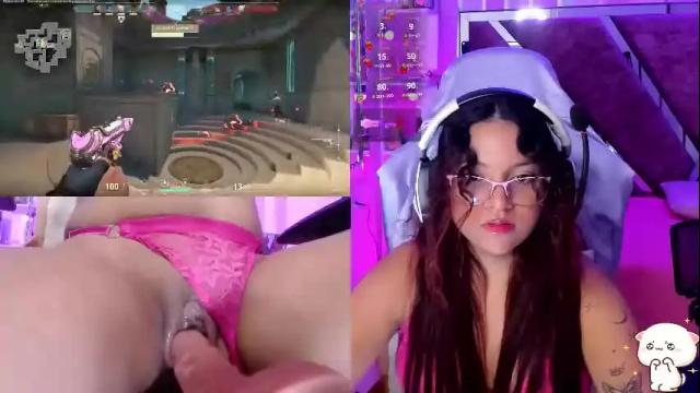 Image 12 of petitesofia_ Stream on Chaturbate on 1 month ago