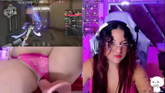 Image 7 of petitesofia_ Stream on Chaturbate on 1 month ago
