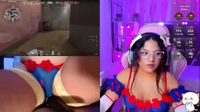 Image 8 of petitesofia_ Stream on Chaturbate on 1 month ago