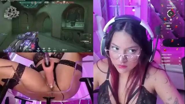 Image 12 of petitesofia_ Stream on Chaturbate on 1 month ago
