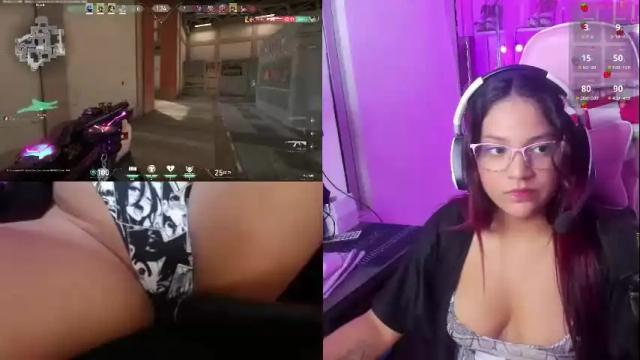 Image 7 of petitesofia_ Stream on Chaturbate on 1 month ago