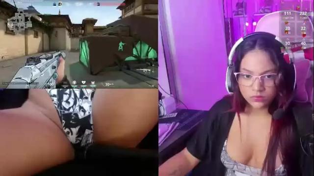 Image 8 of petitesofia_ Stream on Chaturbate on 1 month ago