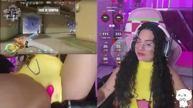 Image 6 of petitesofia_ Stream on Chaturbate on 29 days ago