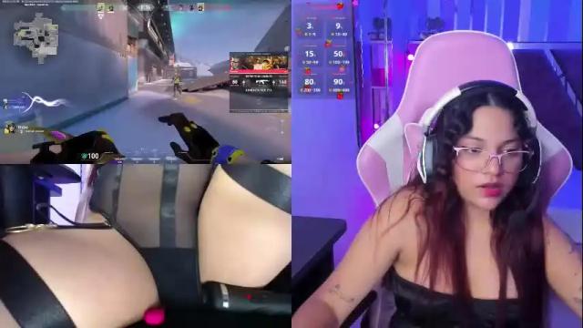 Image 8 of petitesofia_ Stream on Chaturbate on 9 days ago