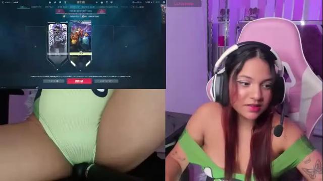 Image 6 of petitesofia_ Stream on Chaturbate on 5 days ago