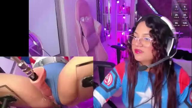 Image 3 of petitesofia_ Stream on Chaturbate on 1 month ago