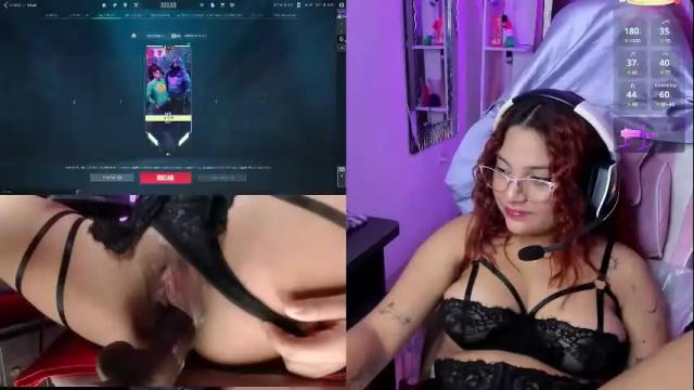 Image 12 of petitesofia_ Stream on Chaturbate on 4 days ago