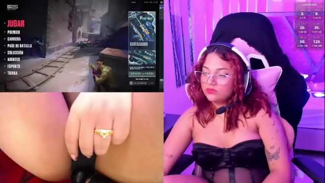 Image 3 of petitesofia_ Stream on Chaturbate on 2 months ago
