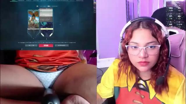 Image 6 of petitesofia_ Stream on Chaturbate on 2 months ago