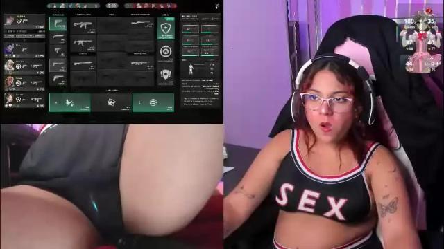 Image 12 of petitesofia_ Stream on Chaturbate on 1 month ago