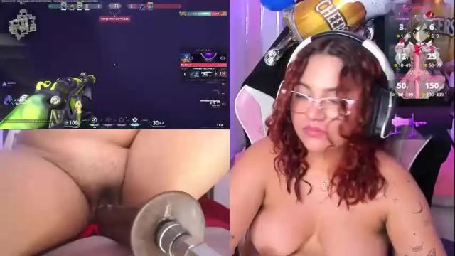 Image 10 of petitesofia_ Stream on Chaturbate on 1 month ago