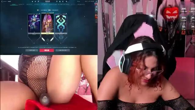 Image 2 of petitesofia_ Stream on Chaturbate on 6 days ago