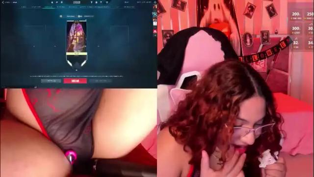 Image 3 of petitesofia_ Stream on Chaturbate on 5 days ago