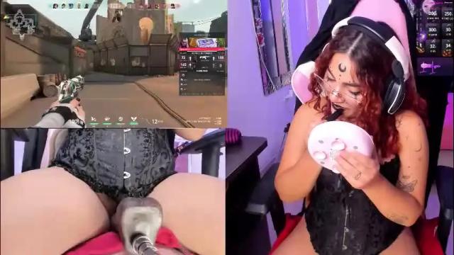 Image 3 of petitesofia_ Stream on Chaturbate on 20 hours ago