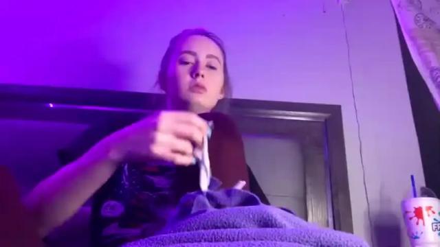 Image 10 of petitetinybabe Stream on Chaturbate on 24 months ago