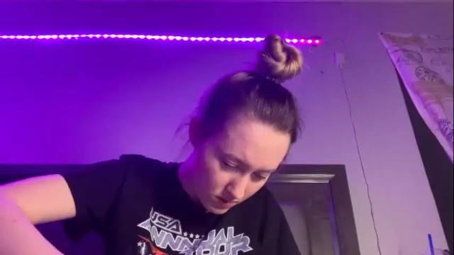 Image 2 of petitetinybabe Stream on Chaturbate on 24 months ago