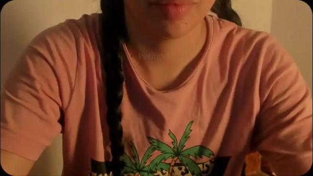 Image 2 of petitgirl_ Stream on Chaturbate on 6 days ago