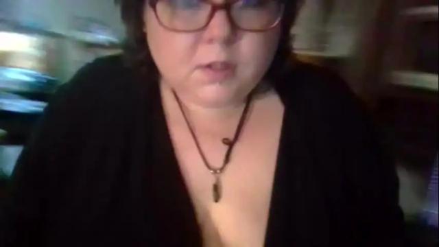 Image 12 of petmykitty Stream on Chaturbate on 3 months ago