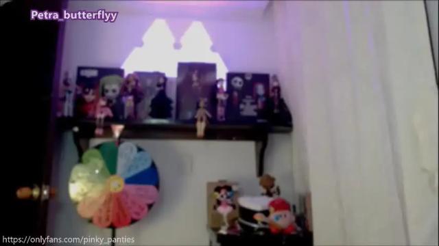 Image 6 of petra_butterfly Stream on Chaturbate on 1 month ago