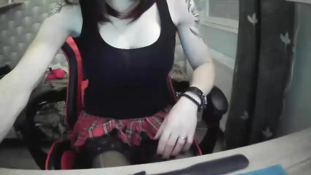 Image 2 of petracd_88 Stream on Chaturbate on 9 months ago