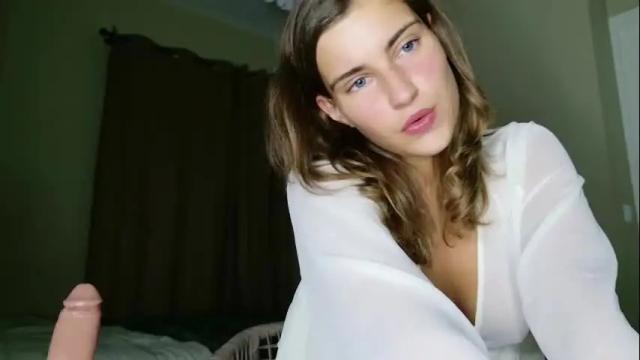 Image 11 of petrahornyx Stream on Chaturbate on 5 days ago