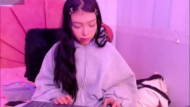 Thumbnail 1, pettit_courtny's Stream at Chaturbate, 2 months ago