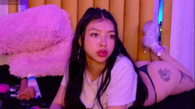 Thumbnail 3, pettit_courtny's Stream at Chaturbate, 2 months ago