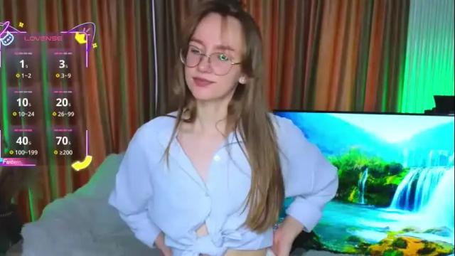 Image 12 of petulaballe Stream on Chaturbate on 2 months ago